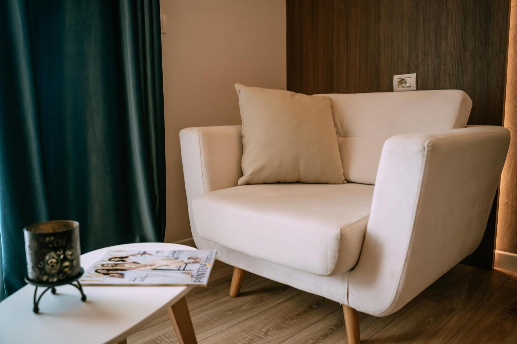 Albanian Star Hotel Kryemëdhej Eksteriør billede