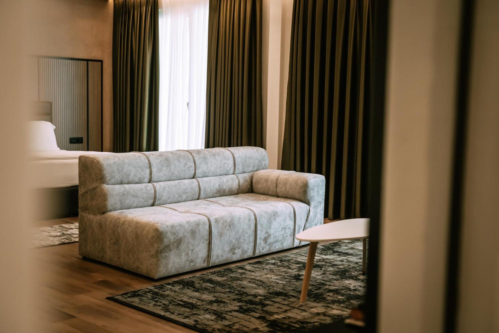 Albanian Star Hotel Kryemëdhej Eksteriør billede