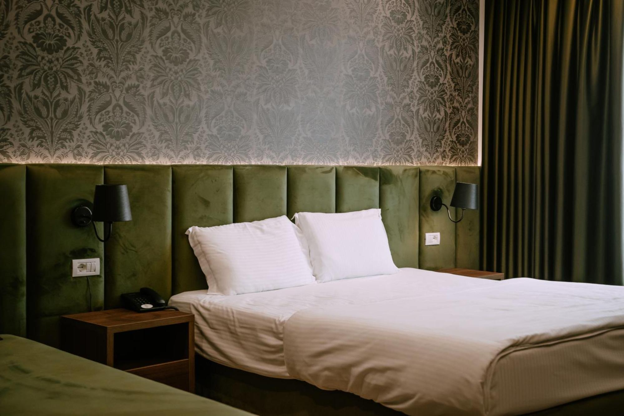 Albanian Star Hotel Kryemëdhej Eksteriør billede