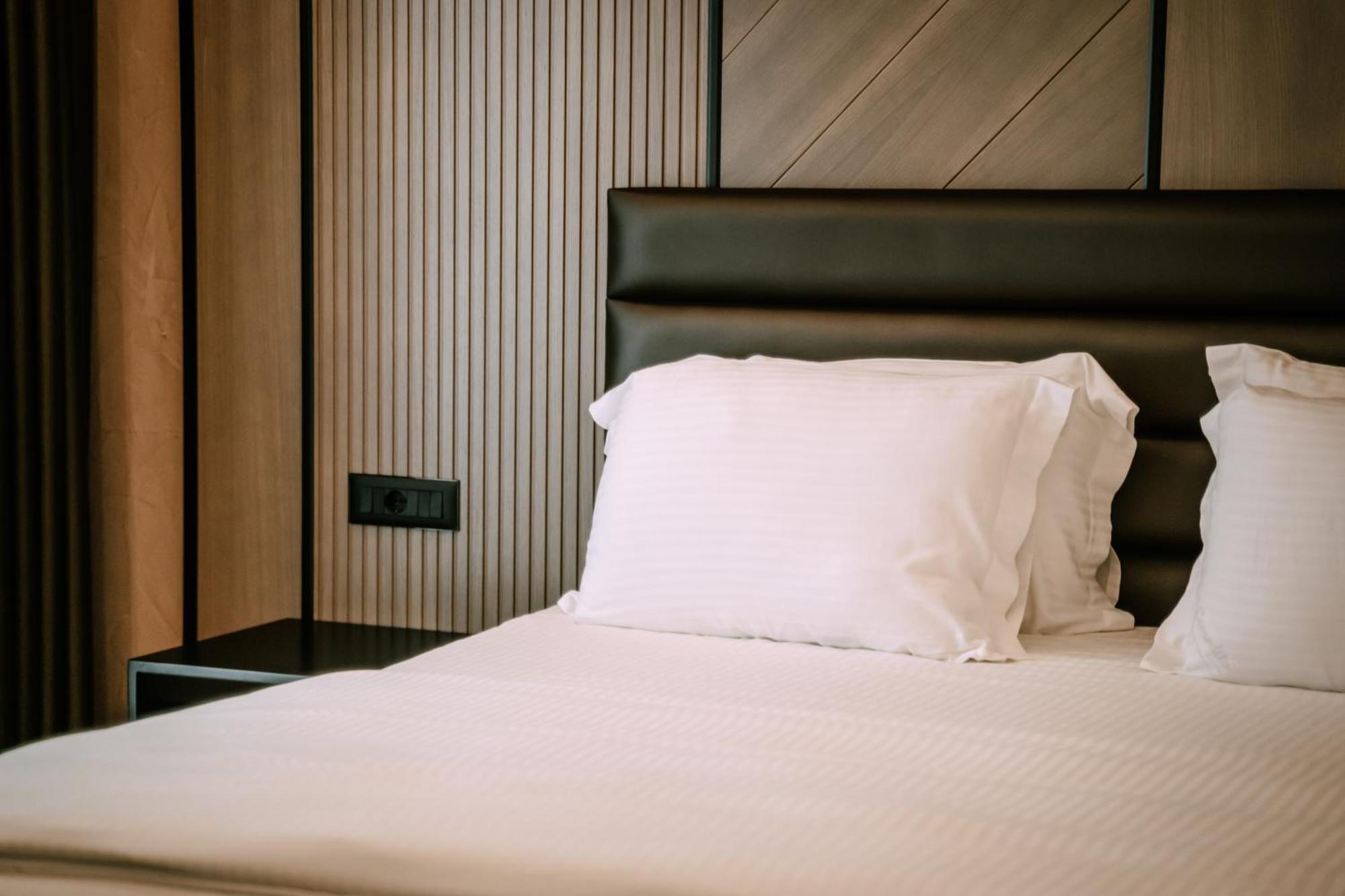 Albanian Star Hotel Kryemëdhej Eksteriør billede