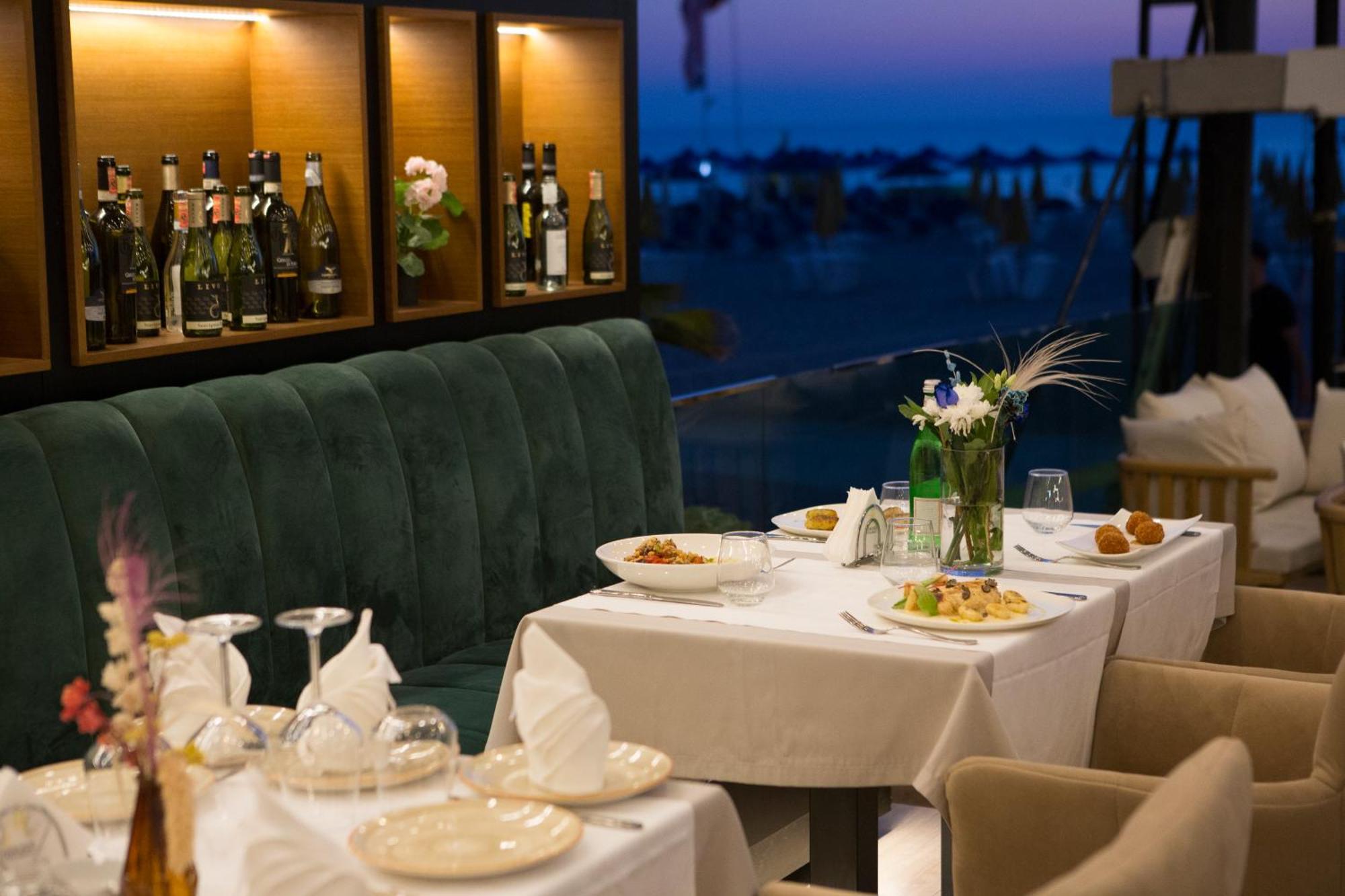 Albanian Star Hotel Kryemëdhej Eksteriør billede
